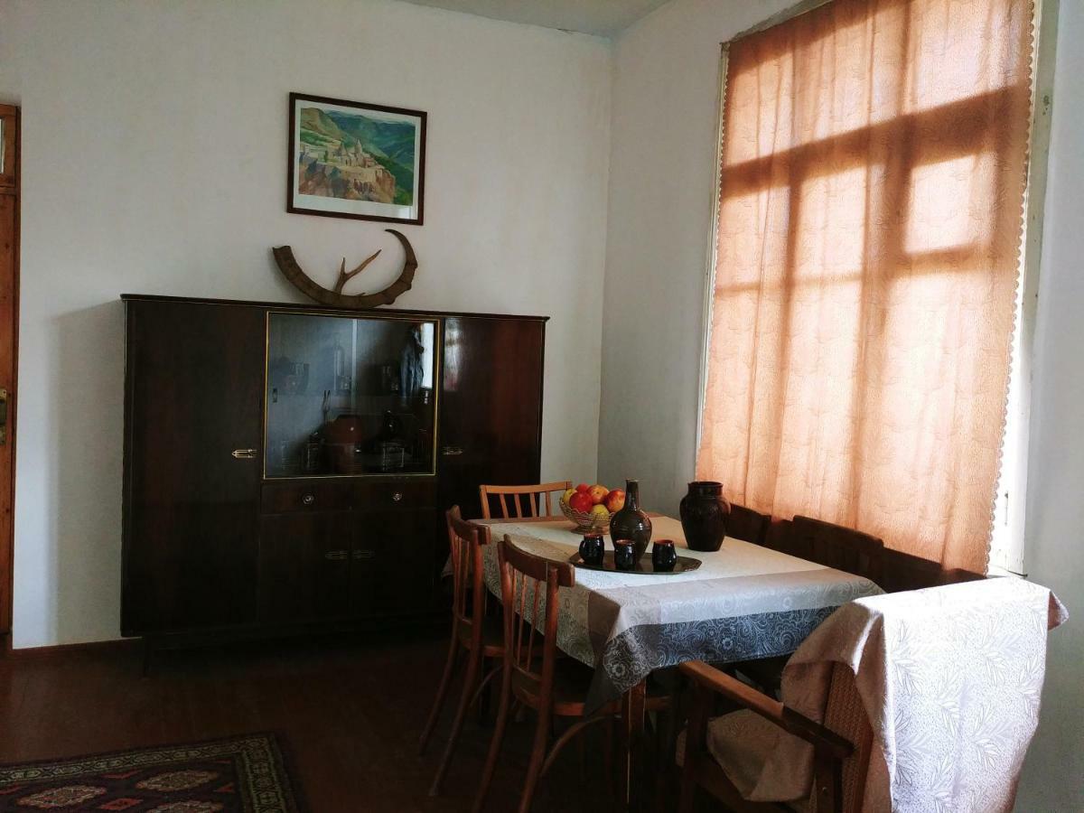 Tatev Guest House Exterior foto