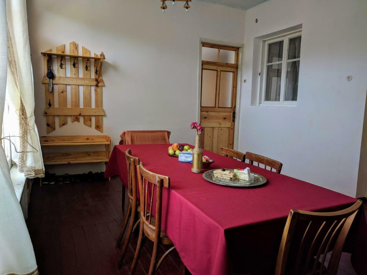 Tatev Guest House Exterior foto