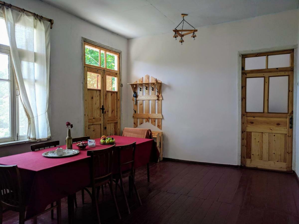 Tatev Guest House Exterior foto